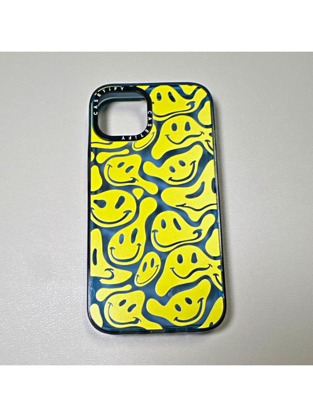 Blue Smiley Emoji Pattern Lightweight Back Case for Apple iPhone 13